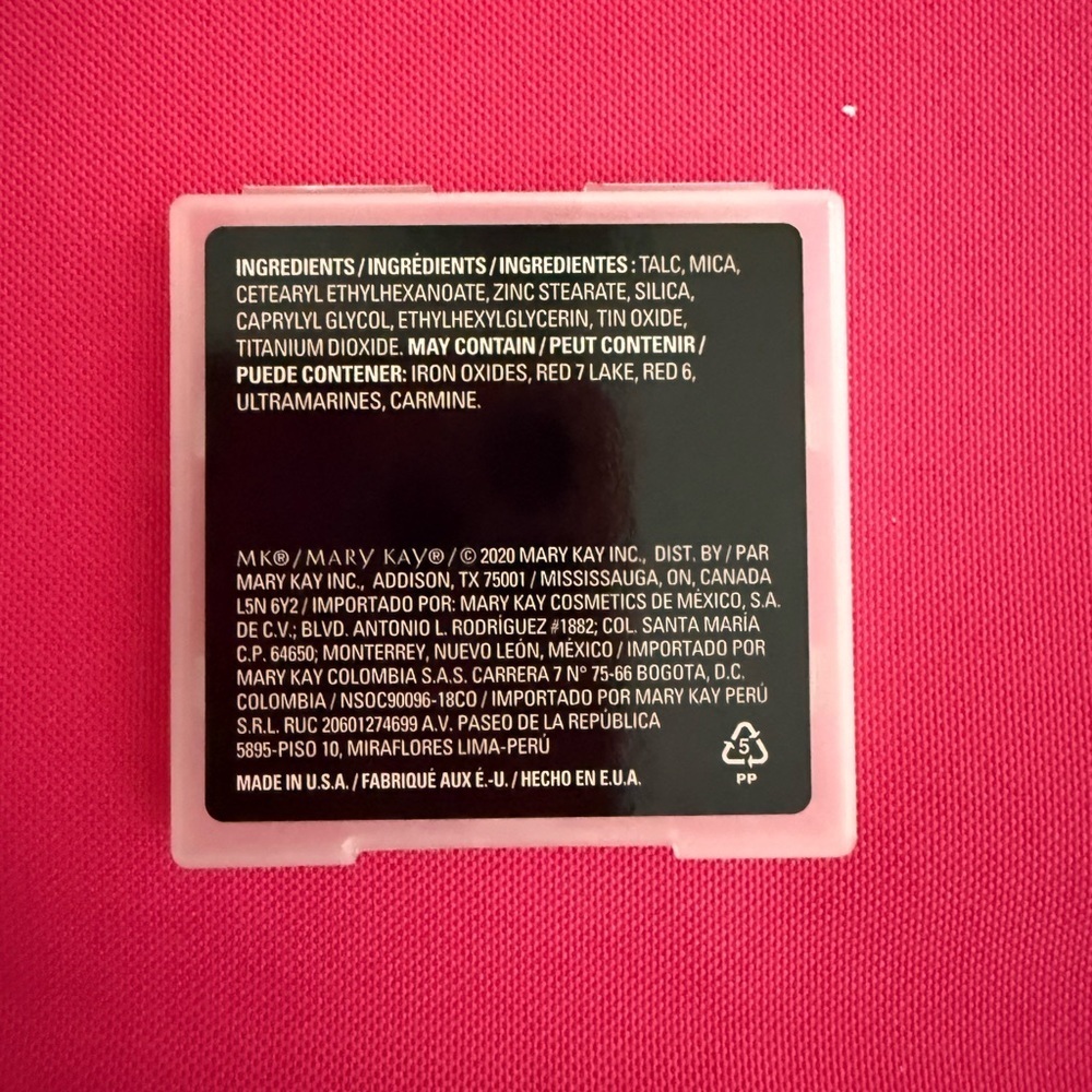 Mary Kay ChromaFusion Blush - Vibrant Coral Retired Shade Discontinued - Picture 3 of 3